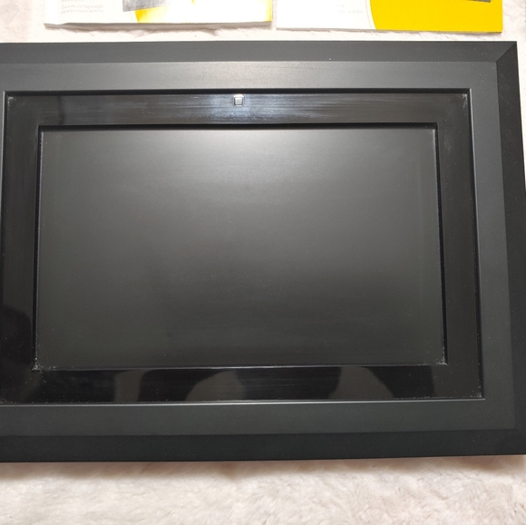 Kodak Easy Share EX1011.  OBO - Picture 9 of 11